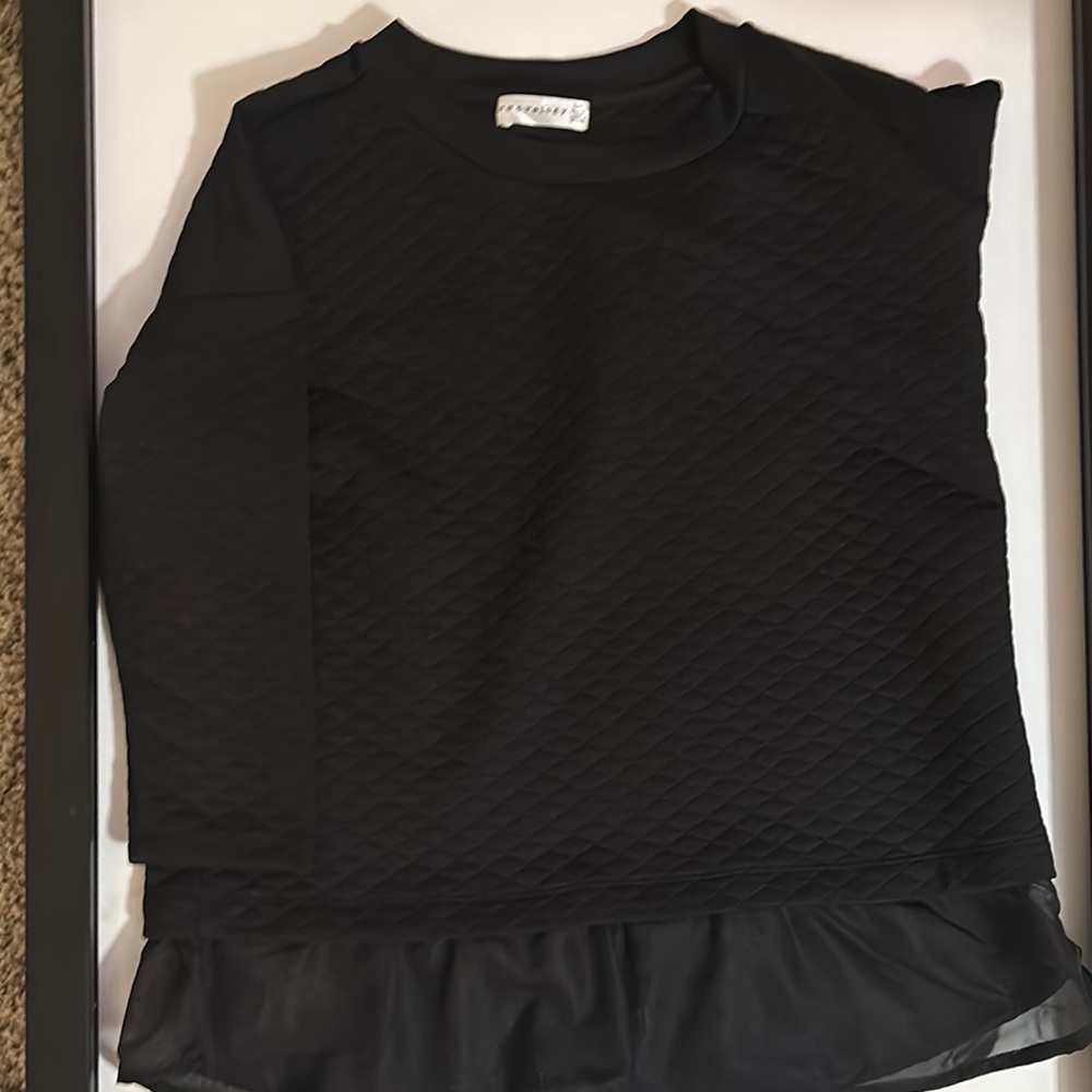Black Sleeveless Ruffled Boxy Blouse